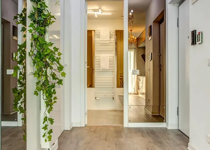 Elysium Apartament *